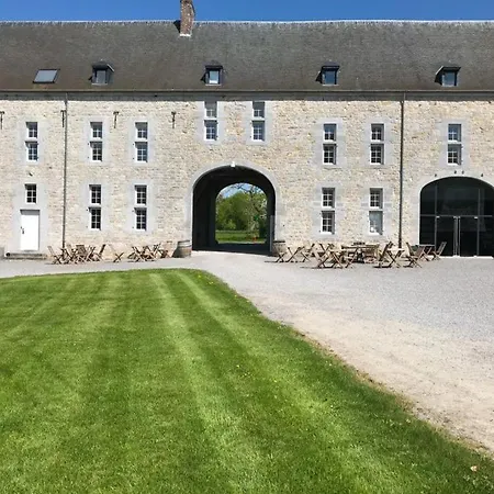 Сasa de vacaciones Dependance Du Chateaux De Modave